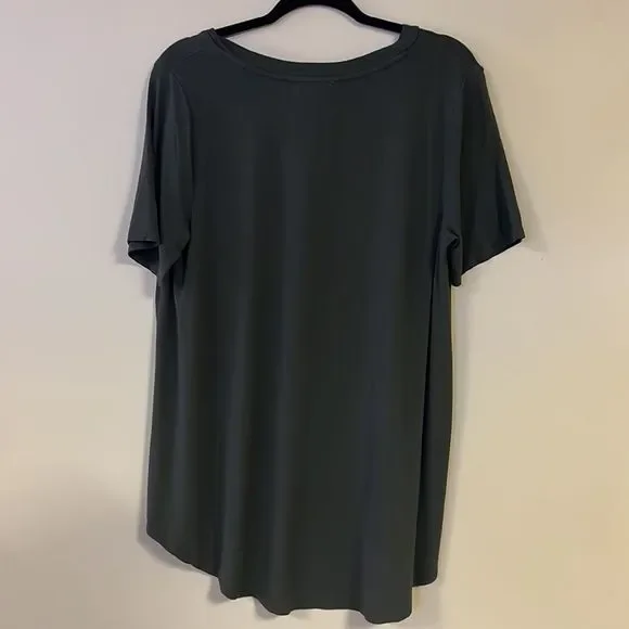 Short Sleeve Top - Picture 4 of 12